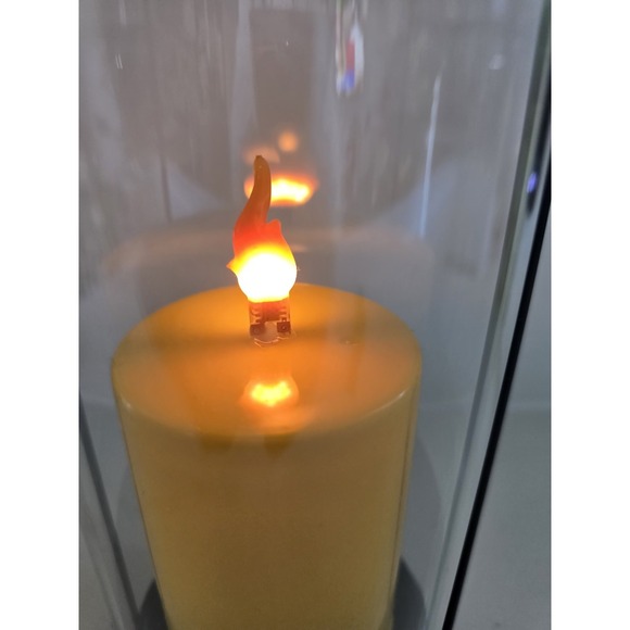Battery Operated Lighted Fire Glow Flame Lantern LED Candle W Timer New Yellow - Picture 3 of 6